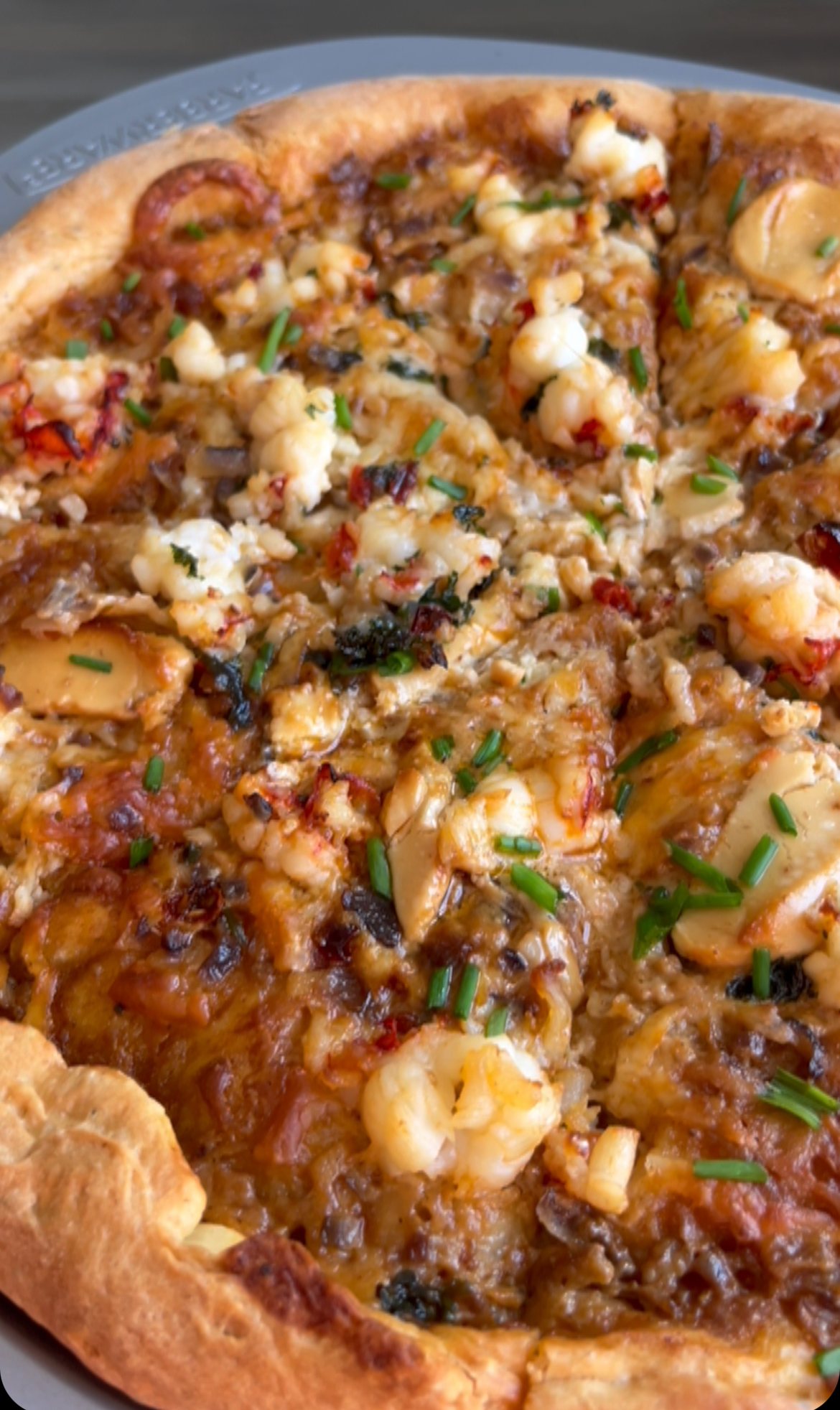 Lobster Pizza Recipe with Homemade Lobster Cheese Sauce: A Delicious Twist on a Classic